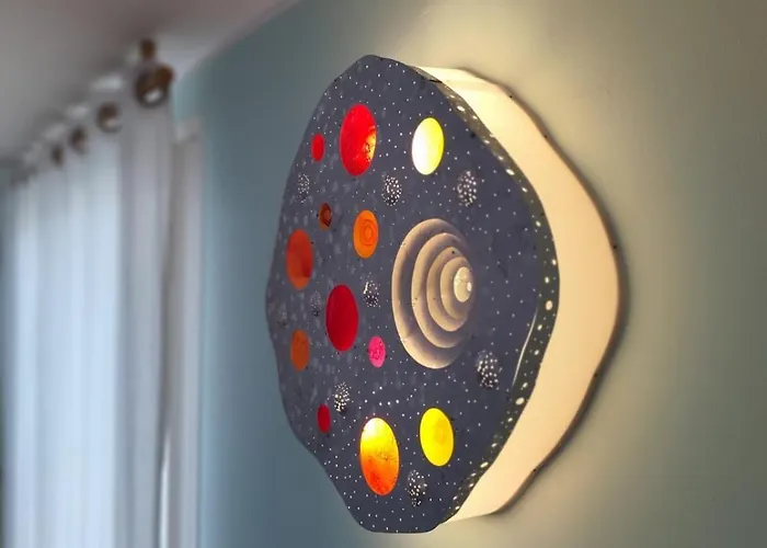 Chambre studio indépendante au calme vue sur piscine